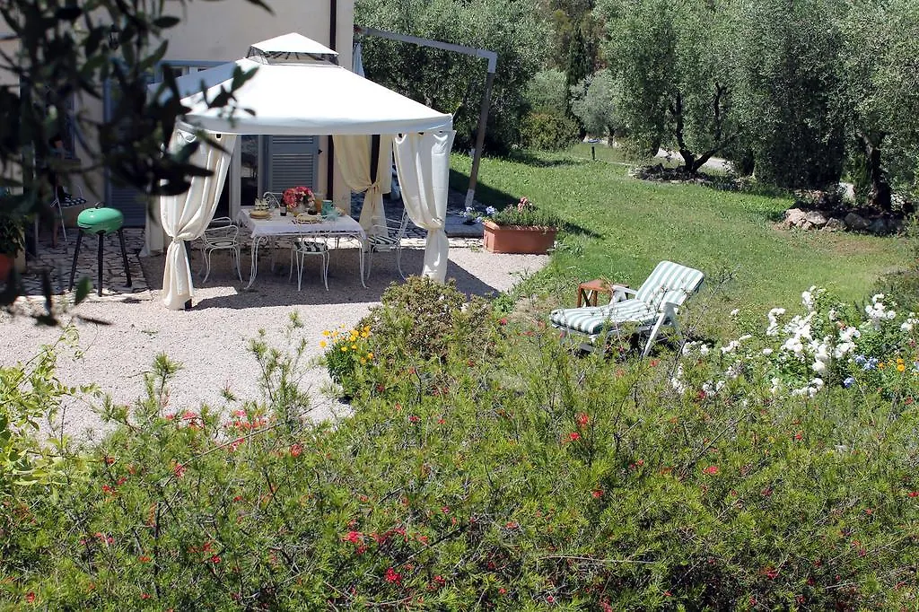 Casale Cacciata Grande Elisa Daire Pescia Romana İtalya